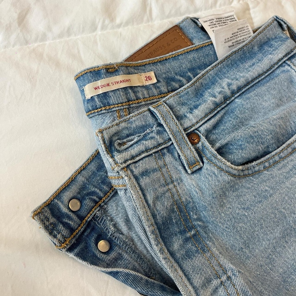 Women's Light Blue Straight Jeans